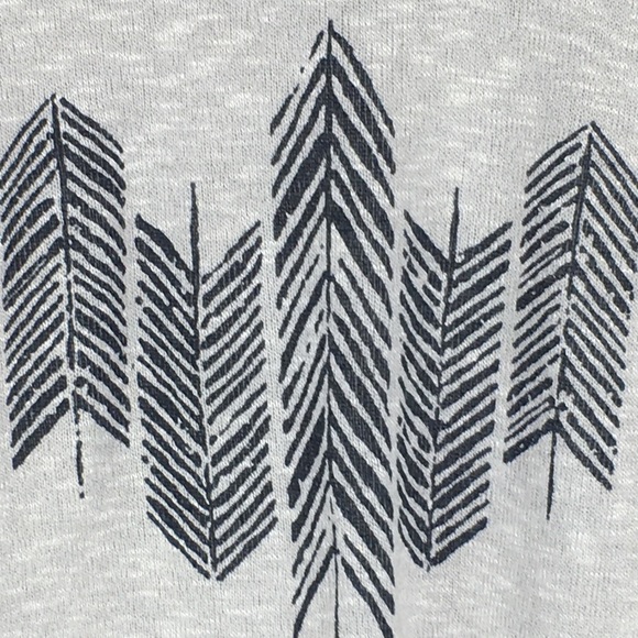 Charming Charlie Silver & Black Arrow Front Sweater - Picture 3 of 7